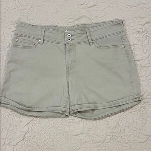 Denizen from Levi's Light Sage Green High-Rise Jean Shorts
